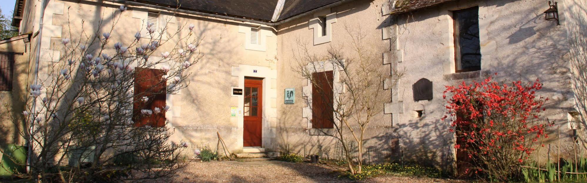 Maison d'hôtes Domaine La Roche Bellin à Descartes Extérieur photo